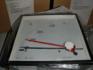 M01620-M33370 Strom-Anzeiger